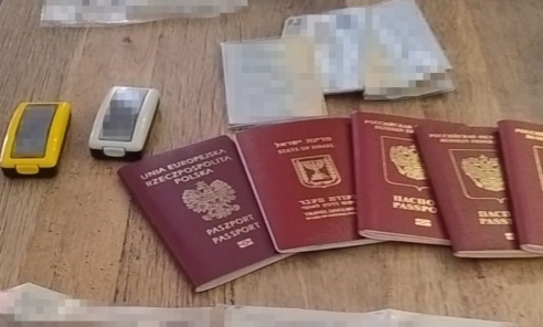Zorganizowana grupa przestępcza zajmująca się nielegalną legalizacją pobytu cudzoziemców - Serwis informacyjny z Rybnika - naszraciborz.pl
