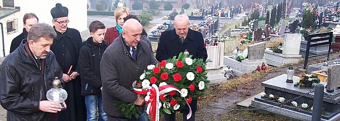 W rocznicę Marszu Śmierci wspomnieli więźniów oświęcimskich - Serwis informacyjny z Wodzisławia Śląskiego - naszwodzislaw.com