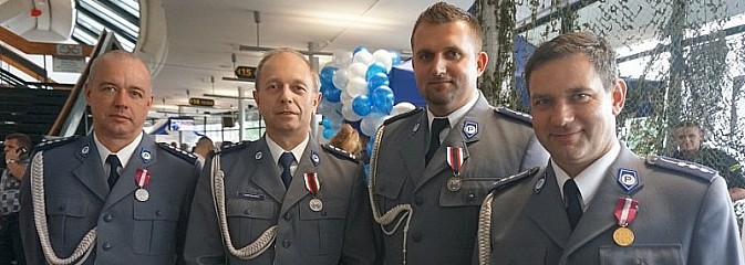 Policjanci z Rybnika podczas Święta Policji - Serwis informacyjny z Wodzisławia Śląskiego - naszwodzislaw.com