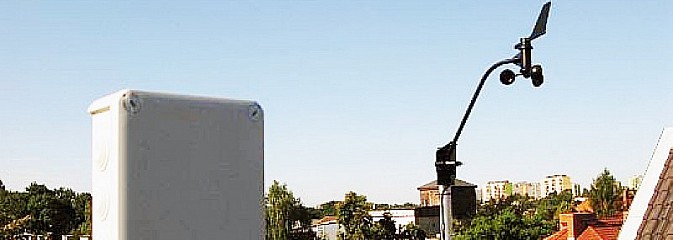 Detektor burz i stacja meteorologiczna na dachu rybnickiego urzędu  - Serwis informacyjny z Wodzisławia Śląskiego - naszwodzislaw.com
