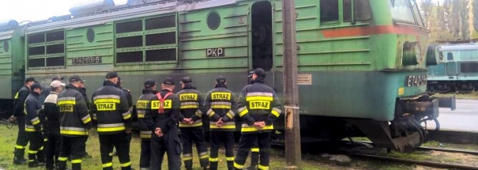 Rybniccy strażacy ćwiczyli w PKP Cargo - Serwis informacyjny z Wodzisławia Śląskiego - naszwodzislaw.com