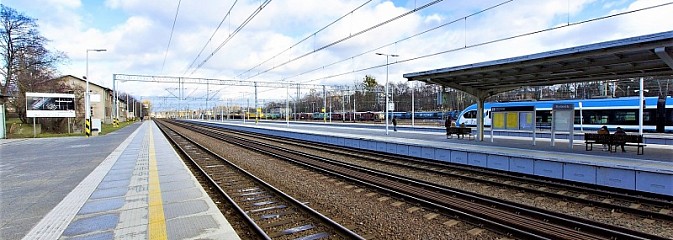 Na stacjach są już nowe perony. Podróże z Żor do Rybnika stały się lepsze - Serwis informacyjny z Wodzisławia Śląskiego - naszwodzislaw.com