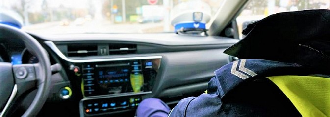 Świadek zabrał kluczyki pijanemu kierowcy. Nietrzeźwy okazał się... policjantem - Serwis informacyjny z Wodzisławia Śląskiego - naszwodzislaw.com