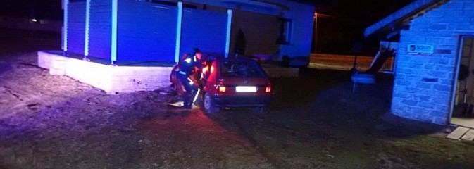 16-latek uciekał samochodem przed policją. Skończyło się kolizją  - Serwis informacyjny z Wodzisławia Śląskiego - naszwodzislaw.com