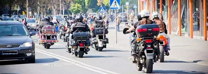 Policja: zakaz przemieszczania się dotyczy też motocyklistów! - Serwis informacyjny z Wodzisławia Śląskiego - naszwodzislaw.com