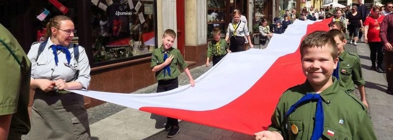 Trzeciomajowe świętowanie w Rybniku [FOTO] - Serwis informacyjny z Wodzisławia Śląskiego - naszwodzislaw.com