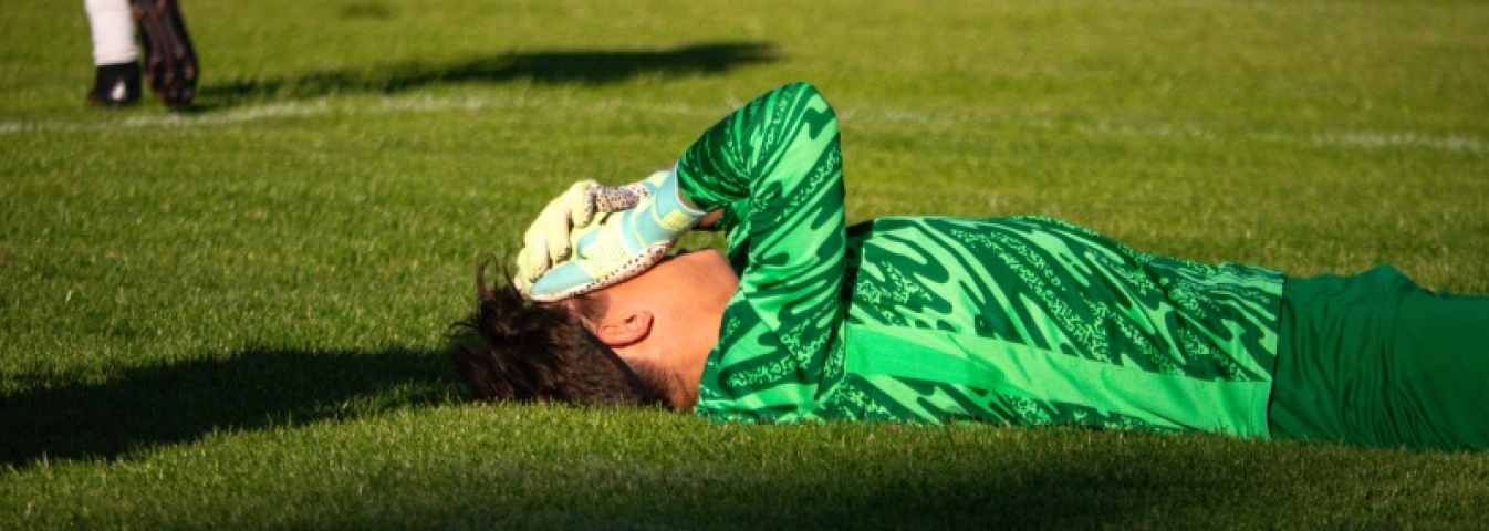 Dąb Gaszowice bez punktów w Nędzy [FOTO] - Serwis informacyjny z Wodzisławia Śląskiego - naszwodzislaw.com